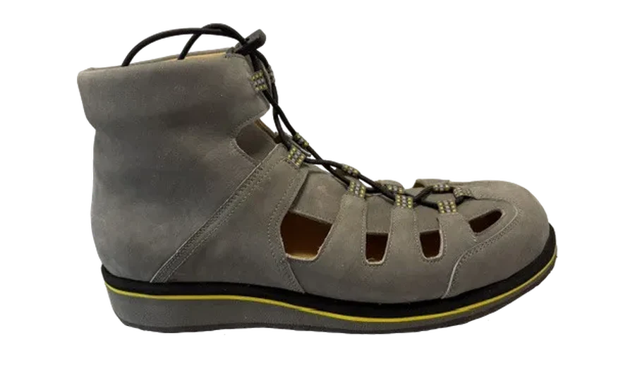 Maßgefertigter orthopädischer Schuh von progangart, Meisterbetrieb Achim Gaab bei Heidelberg